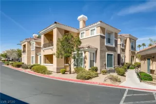 Photo #3: 2177972 Listing 