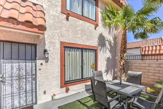 MLS: 2177977 Condo For Sale