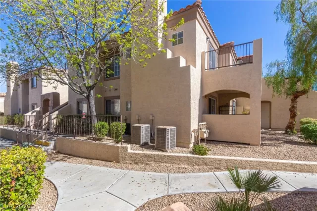 MLS: 2178043 Condo For Sale