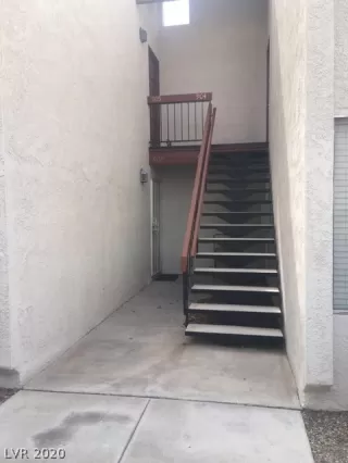 Photo #2: 2178080 Listing