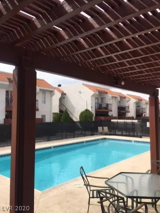 Photo #3: 2178080 Listing