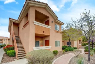 Photo #2: 2178081 Listing 