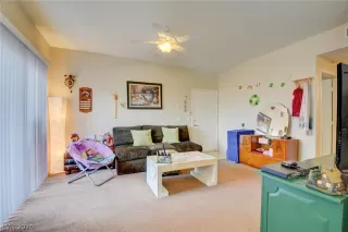 Photo #3: 2178081 Listing 