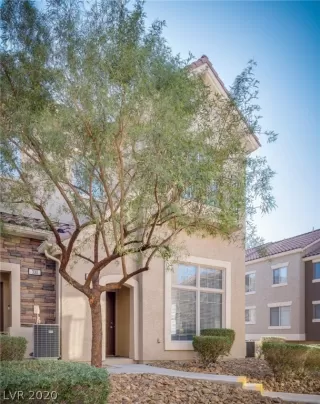 Photo #2: 2178135 Listing 