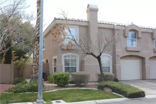 Photo #4: 2178258 Listing