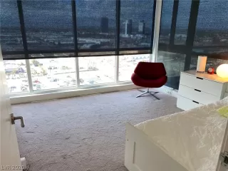Photo #6: 2178409 Listing 