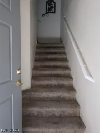 Photo #3: 2178612 Listing