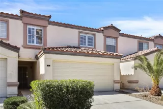 Photo #1: 2178685 Listing