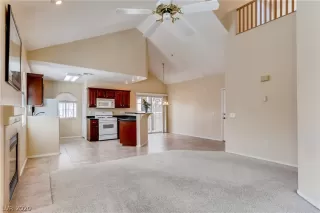 Photo #5: 2178697 Listing 