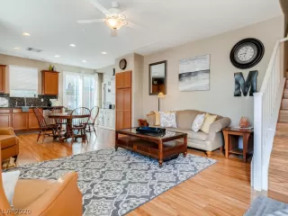 Photo #1: 2178707 Listing