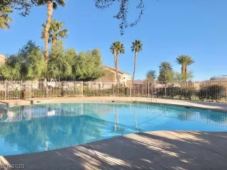 Photo #2: 2178769 Listing