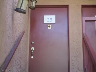 Photo #3: 2178771 Listing 