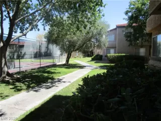 Photo #4: 2178771 Listing 