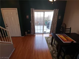 Photo #3: 2178819 Listing 