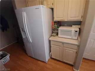 Photo #6: 2178819 Listing 