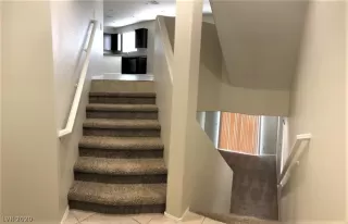 Photo #2: 2178842 Listing