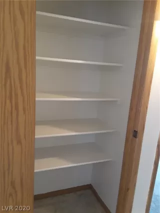 Photo #5: 2178938 Listing 