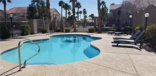 Photo #4: 2179106 Listing 