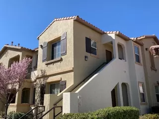 Photo #1: 2179128 Listing