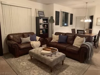 Photo #4: 2179128 Listing