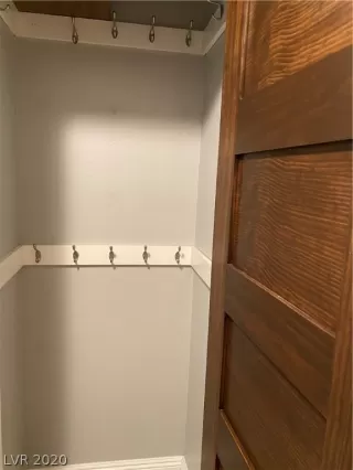 Photo #6: 2179149 Listing 