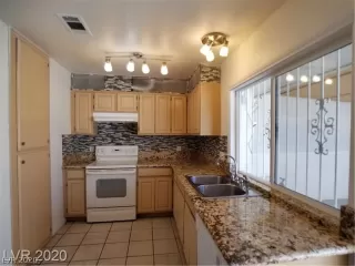 Photo #6: 2179153 Listing 