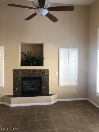 Photo #4: 2179155 Listing 