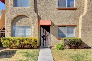 Photo #1: 2179268 Listing