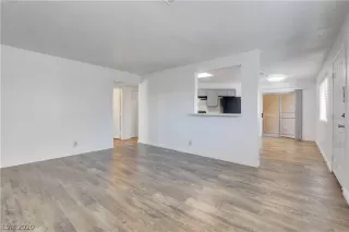 Photo #2: 2179268 Listing