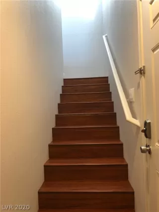 Photo #4: 2179377 Listing 