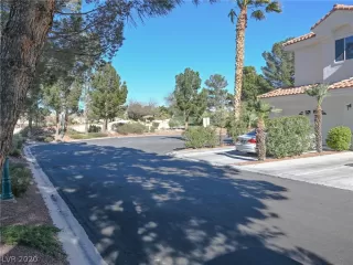 Photo #6: 2179464 Listing