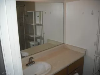 Photo #6: 2179484 Listing 