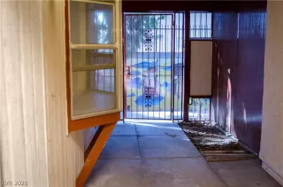 Photo #1: 2179564 Listing 