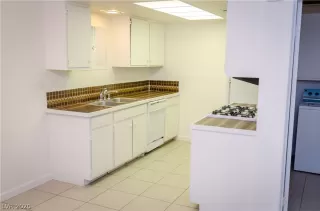 Photo #2: 2179564 Listing 