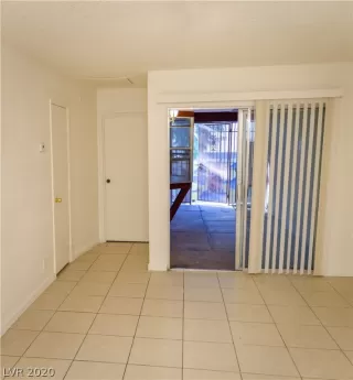 Photo #3: 2179564 Listing 