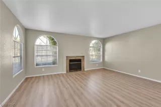 Photo #2: 2179639 Listing