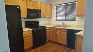 Photo #1: 2179717 Listing 