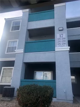 Photo #1: 2179790 Listing