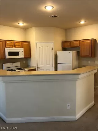 Photo #1: 2179854 Listing 