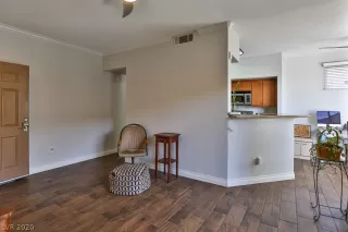 Photo #3: 2180061 Listing 