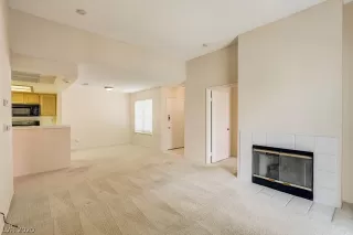 Photo #3: 2180114 Listing