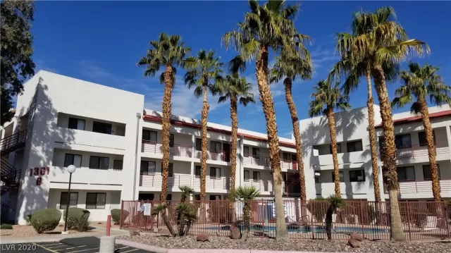 MLS: 2180257 Condo For Sale