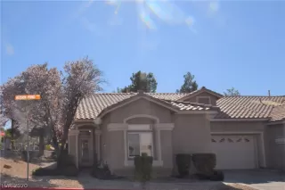 Photo #1: 2180275 Listing 