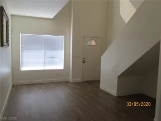 Photo #1: 2180329 Listing 