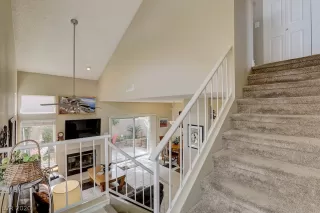 Photo #5: 2180366 Listing 