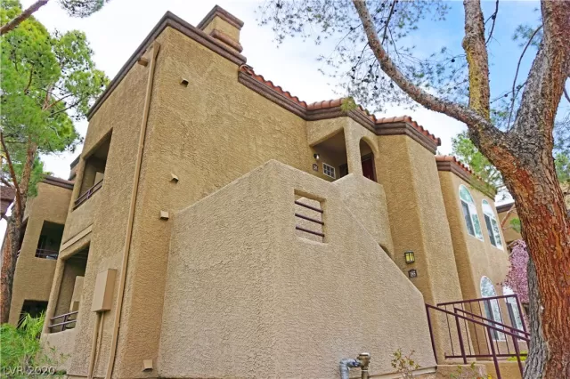 MLS: 2180639 Condo For Sale