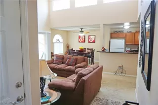 Photo #2: 2180639 Listing 