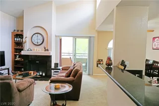 Photo #4: 2180639 Listing 