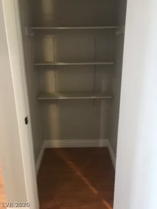 Photo #6: 2180676 Listing 