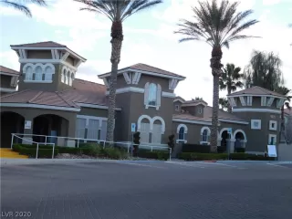 Photo #2: 2180719 Listing